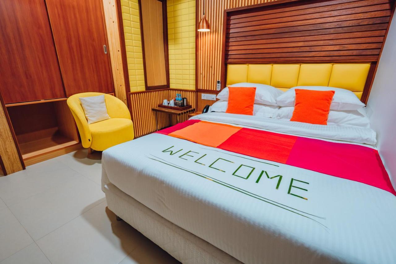 Millennium Island Residence Fuvahmulah Bagian luar foto