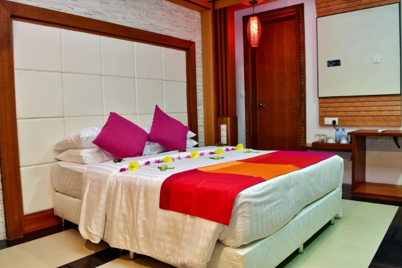 Millennium Island Residence Fuvahmulah Bagian luar foto